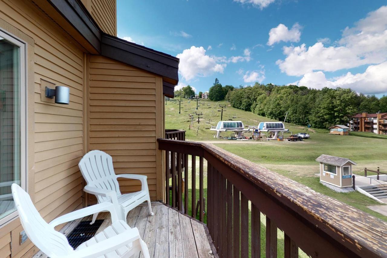 Okemo Mountain Condo 拉德洛 外观 照片