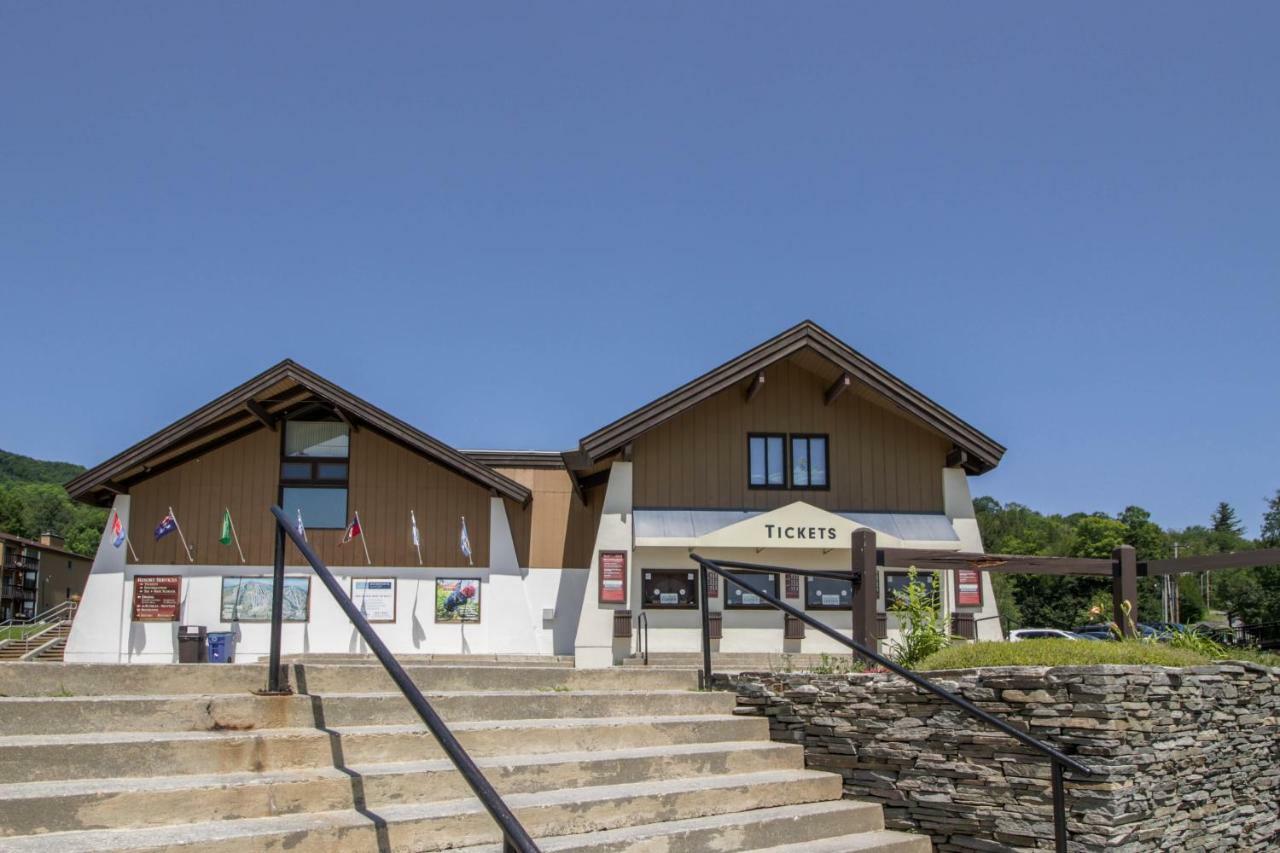Okemo Mountain Condo 拉德洛 外观 照片
